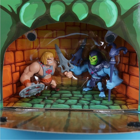 Masters Of The Universe Mini Skeletor Vs He-Man SET Comic Con 2013 READ INFO - Picture 2 of 10